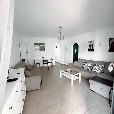 Lovely Pool View Near Beach, Luz Y Mar + Vv License 아파트 *