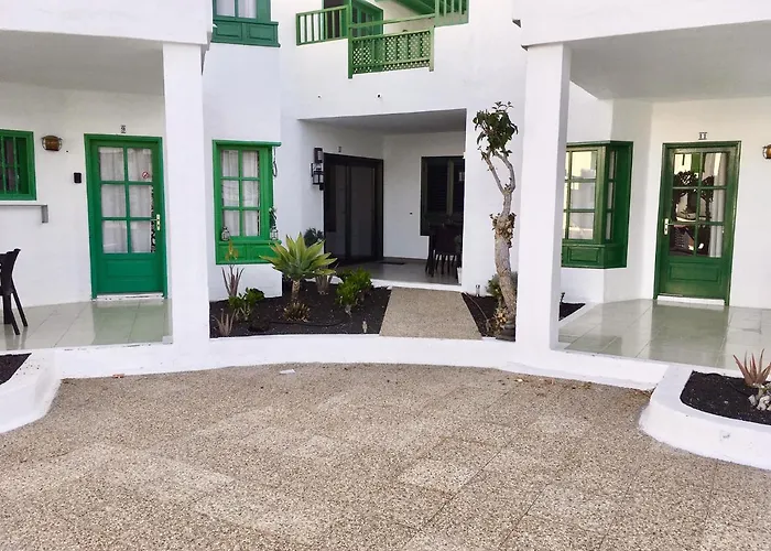 Appartement Lovely Pool View Near Beach, Luz Y Mar + Vv License Puerto del Carmen (Lanzarote)